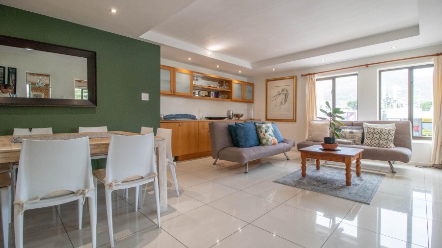 To Let 3 Bedroom Property for Rent in Hout Bay Western Cape